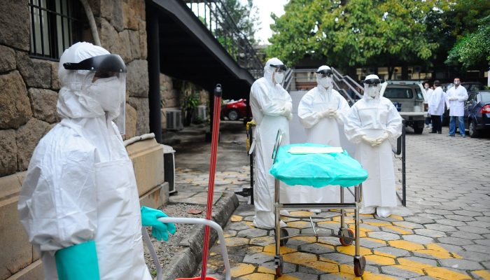 928154-ebola_7.jpg