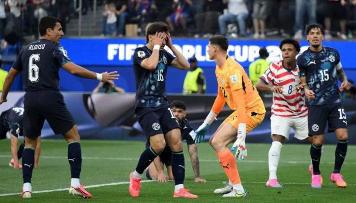 AFP__20260613__B6XP3GG__v1__MidRes__FblWc2026Match04UsaPar-aspect-ratio-512-320.jpg