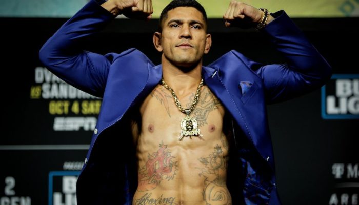 Alex-Poatan-UFC-320-Coletiva-1000x600.jpg
