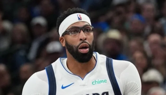 NBA Anthony Davis troca