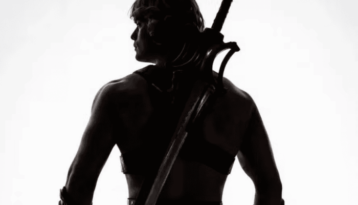 Nicholas Galitzine diz que seu He-Man equilibra masculino e feminino