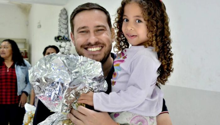Centro-Comunitario-de-Varzea-Paulista-promove-Natal-com-afeto-a-mais-de-20-criancas-3.jpg