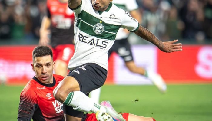 Coritiba e Athletico disputam o título da Série B de 2025
