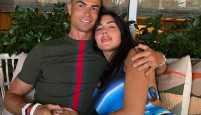 Cristiano-Ronaldo-e-Georgina-Rodriguez-430x323.jpg