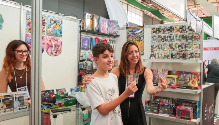 FENS-encerra-edicao-neste-domingo-com-troca-de-figurinhas-Pokemon-desfiles-oficias-e-mais.jpg
