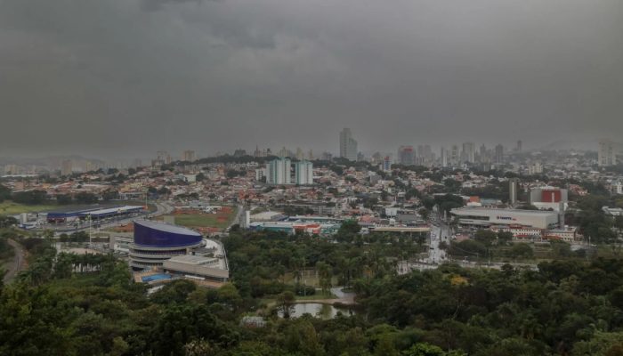 Frio-intenso-e-ate-granizo-podem-atingir-Jundiai.jpg