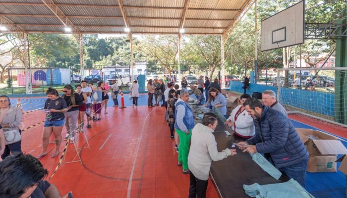 Fundo-Social-de-Jundiai-entrega-900-agasalhos-1536x864.jpg