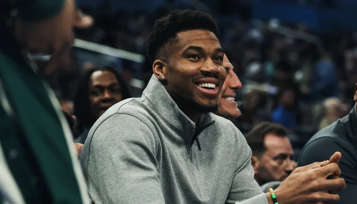 Giannis-Antetokounmpo-4.webp.webp