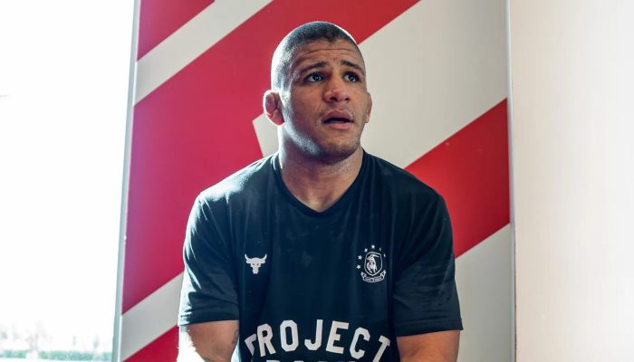Gilbert-Durinho-e-ex-desafiante-ao-cinturao-do-UFC.-Foto-Reproducao-Twitter-UFC.jpg