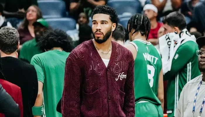 Jayson Tatum: retorno depende da recuperação, afirma técnico do Celtics