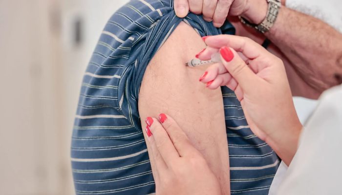Jundiai-orienta-sobre-vacinacao-pneumococica.jpg