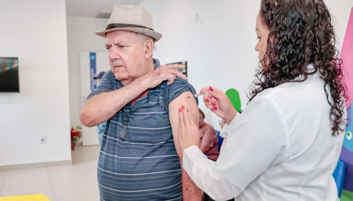 Jundiai-tem-mais-de-70-mil-idosos-elegiveis-para-vacina-contra-gripe.jpg