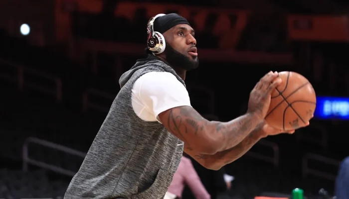 LeBron-James-10.webp