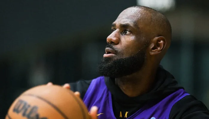 LeBron-James.webp