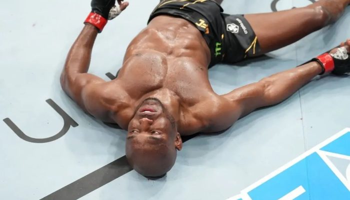 Kamaru Usman foi nocauteado no UFC 278. Foto: Instagram