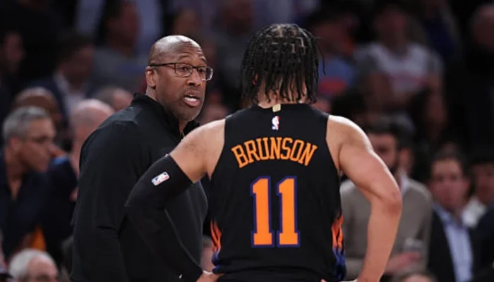 Mike-Brown-e-Jalen-Brunson.webp
