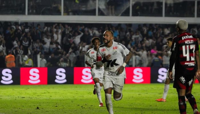 Raphael Campos Do Prado / Mochila Press