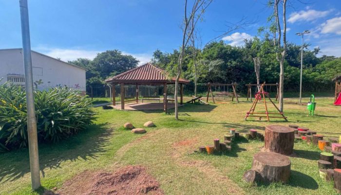 Praca-no-Jardim-Novo-Horizonte-e-revitalizada.jpg
