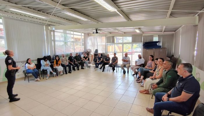 Prefeitura-promove-acao-de-sensibilizacao-em-Libras-para-servidores-e.jpeg