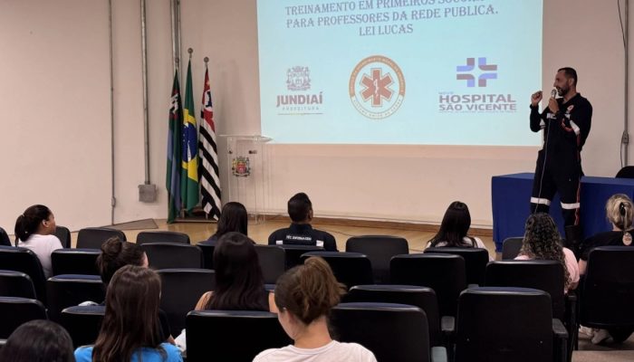 Professores-de-Jundiai-recebem-capacitacao.jpg