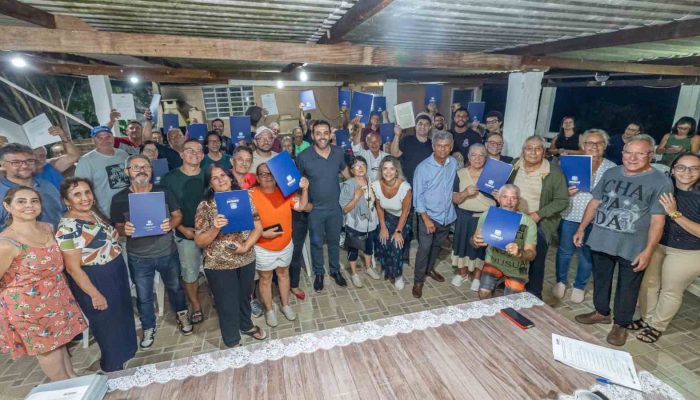 Regularizacao-fundiaria-em-Jundiai-beneficia-familias.jpg
