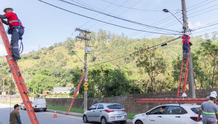 Reordenamento-de-cabos-em-Jundiai-.jpg