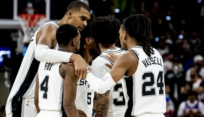 San-Antonio-Spurs-3.webp