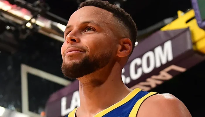 Stephen-Curry-1.webp