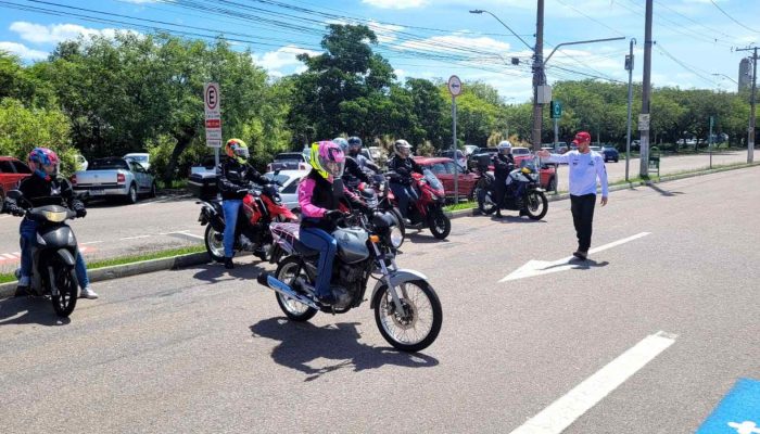 Treinamento-de-seguranca-para-motociclistas-em-Jundiai-.jpg