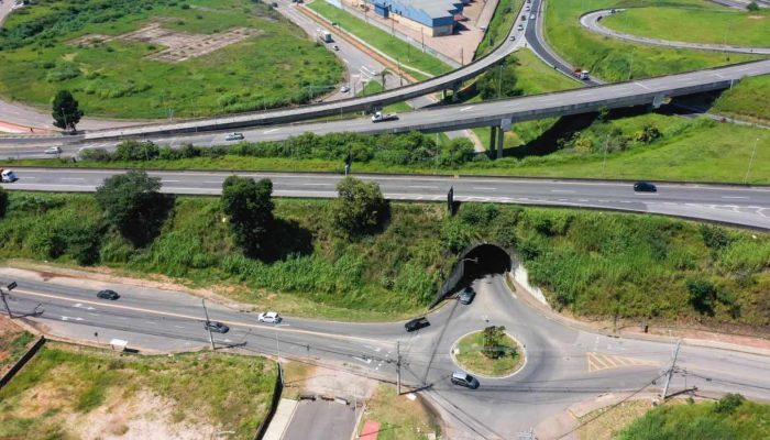 Tunel-da-Avenida-Prefeito-Luis-Latorre.jpg