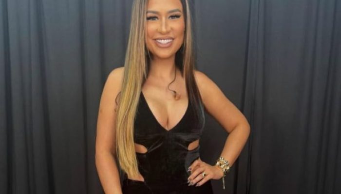 Instagram @simonemendes @shay_photoo