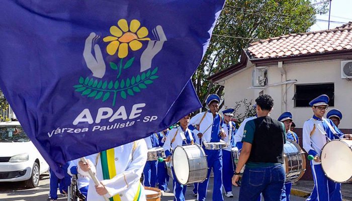 Varzea-Paulista-celebra-revisao-de-decreto-que-mantem-apoio-as-APAEs.jpg