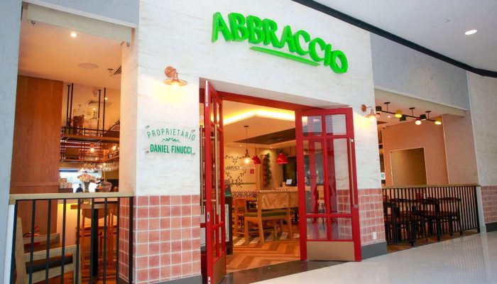 abbracio-compressed.jpg