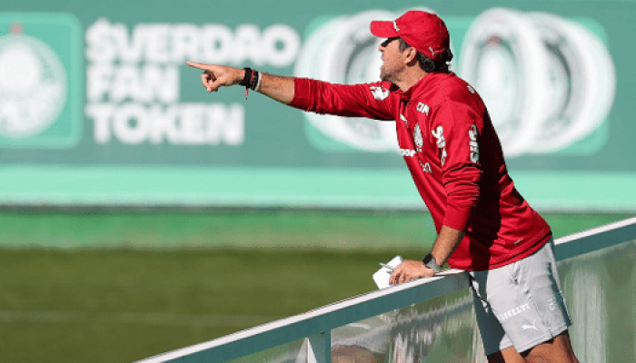 abel-ferreira-comanda-treino-do-palmeiras-na-academia-de-futebol-1784924069033_v2_615x300.png