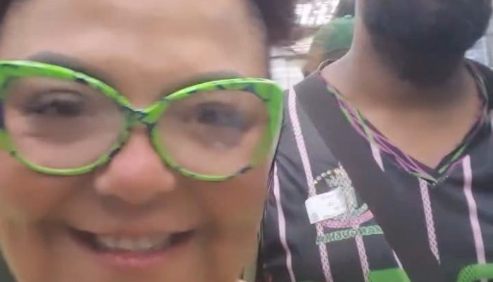 Instagram @babicruz10