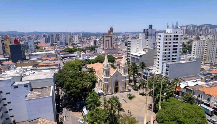 catedral-nossa-senhora-desterro-Jundiai-1320x742.jpg