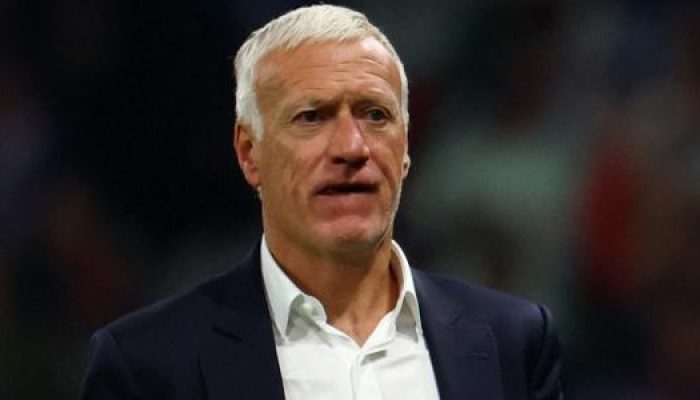 didier-deschamps-tecnico-da-franca-durante-amistoso-contra-a-irlanda-do-norte-1780957239735_v2_615x3.jpeg