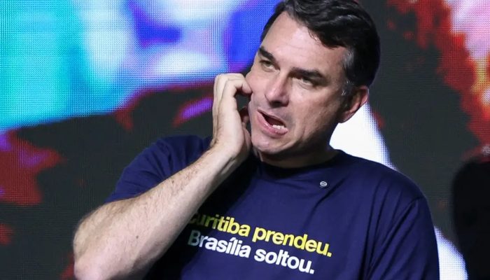 flavio-bolsonaro-pl-politica-01.jpg