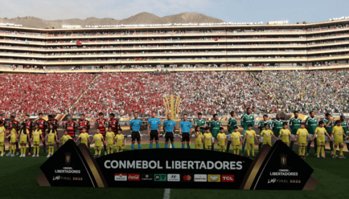 X Final da Libertadores entre Flamengo e Palmeiras faz pacotes para Lima subirem até 70%