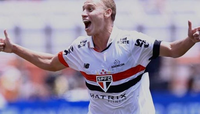 maik-comemora-gol-marcado-pelo-sao-paulo-contra-o-corinthians-na-final-da-copinha-1737816034336_v2_6.jpeg