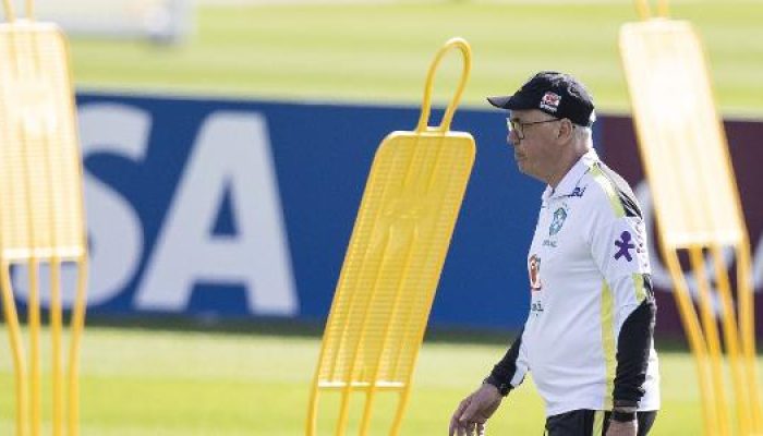 o-tecnico-carlo-ancelotti-da-selecao-brasileira-durante-treino-em-morristown-no-estado-de-nova-jerse.jpeg