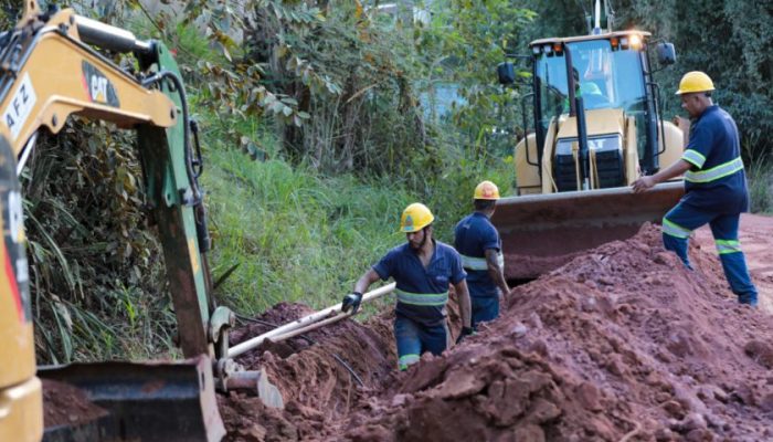 obras-rede-de-agua-loteamento-fumachi-22-840x560-1.jpg