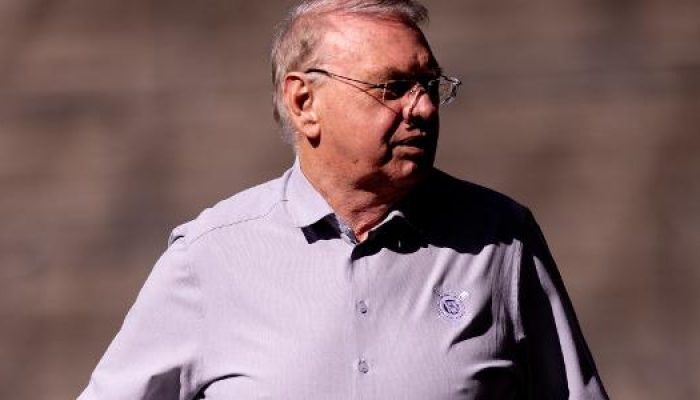 osmar-stabile-presidente-do-corinthians-1784686211846_v2_615x300.jpg