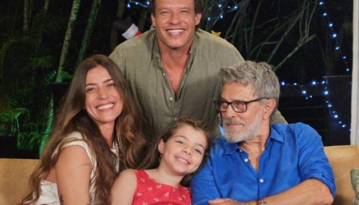 Raymundo de Souza estrela especial de Natal no mundo digital