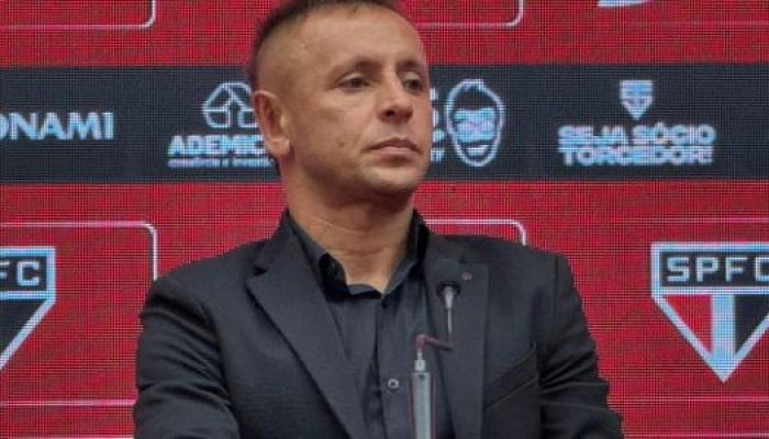 rafinha-novo-gerente-esportivo-do-sao-paulo-1769530025367_v2_615x300.jpg