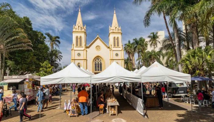sabores-da-gente-jundiai-praca-matriz-compressed-1536x864.jpg