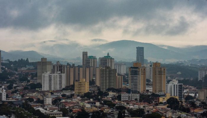 tempo_fechado_skyline_jundiai-1.jpg