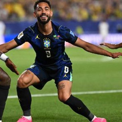 Brasil vence Haiti no Grupo C da Copa e avança na competição.