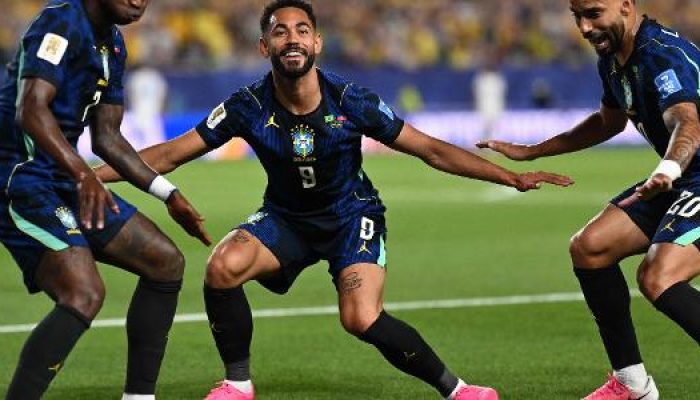 vini-jr-matheus-cunha-e-paqueta-comemoram-gol-contra-o-haiti-1781921287184_v2_615x300.jpg