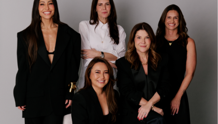 Sabrina Sato reage a rumores de gravidez e deixa no ar